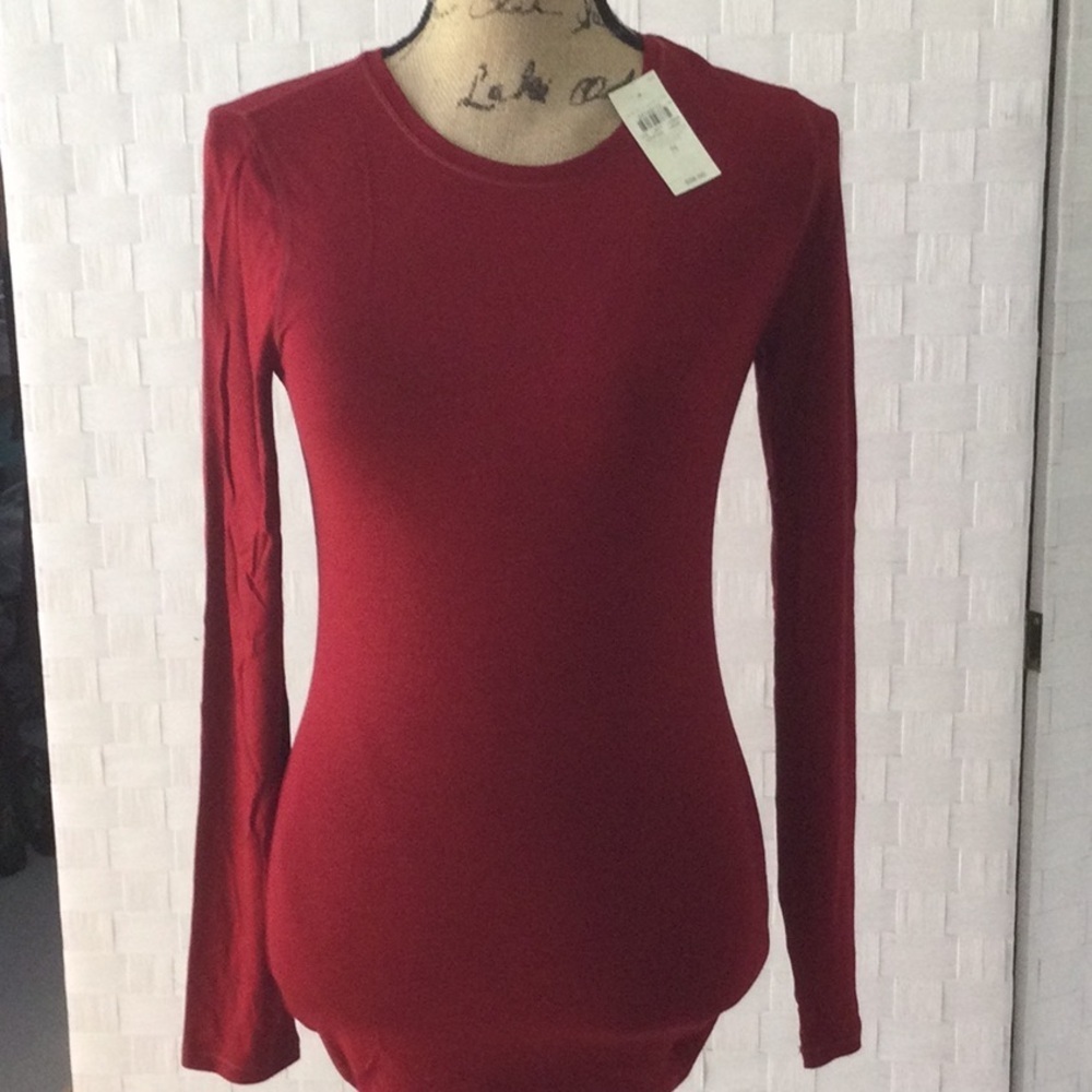 Ann Taylor Women’s Red Pullover Top Long Sleeve Sz Small. #332